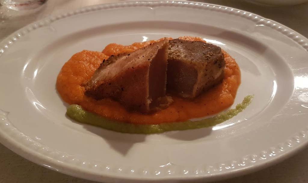 La Brasserie seared tuna