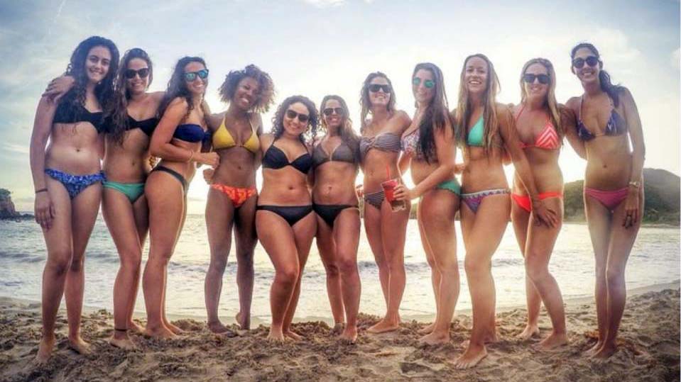 Makai beach bikini girls wide