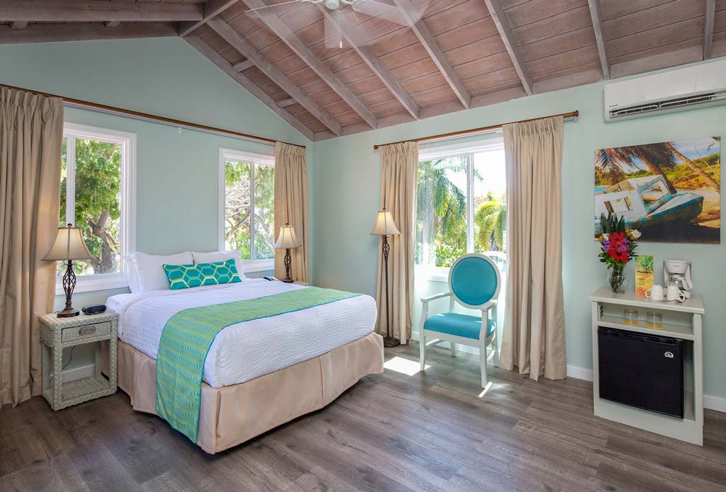 Pineapple Beach Club bedroom