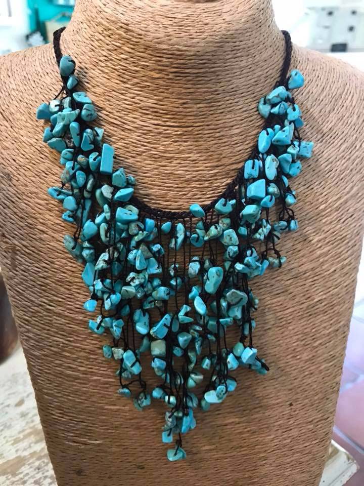 Silver Chelles turquoise necklace