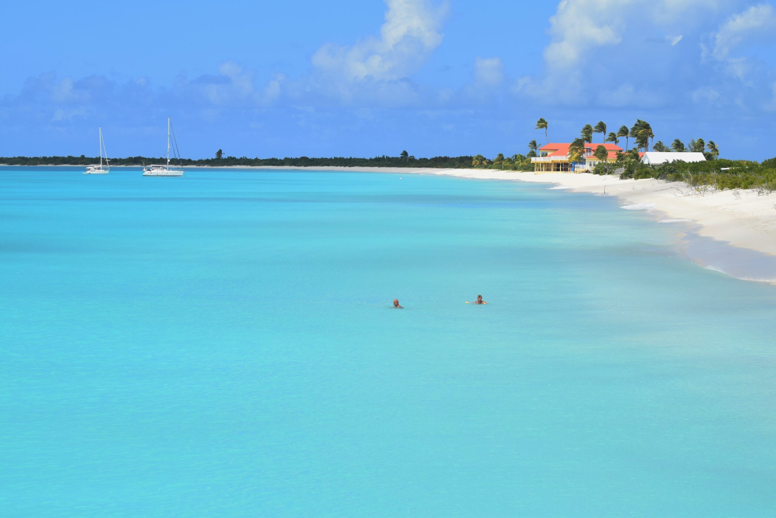 barbuda-express-beach